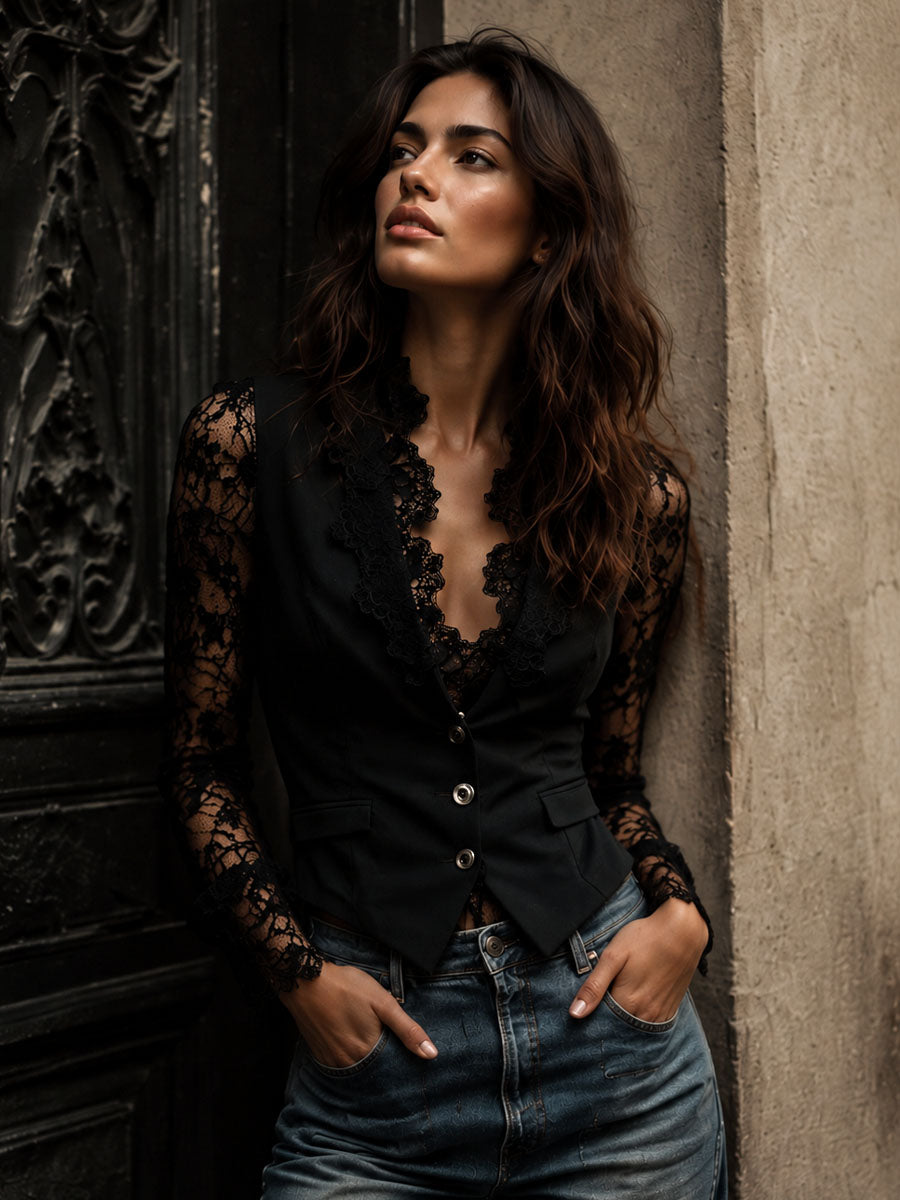 Noémie | Høy Svart Blazer med Semi-Transparente Ermer