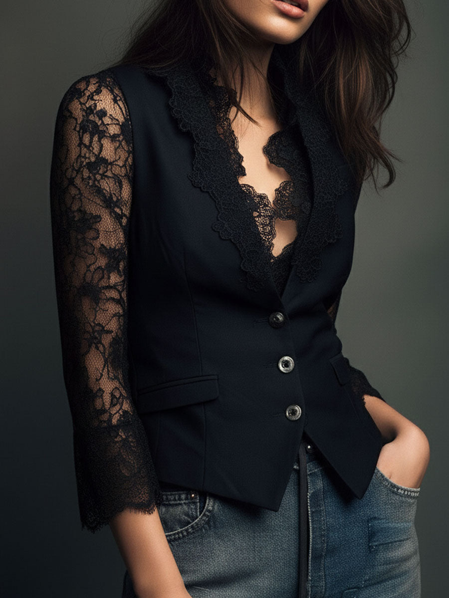 Noémie | Høy Svart Blazer med Semi-Transparente Ermer