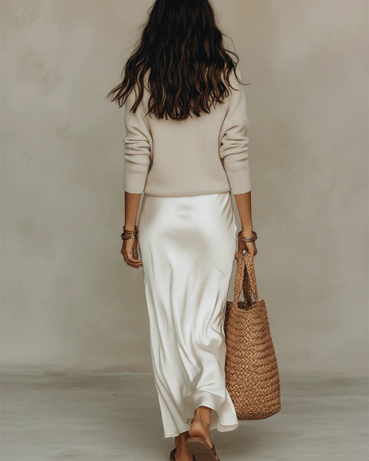 Betsy | Satin Midi Kjole med Matchende Genser Sett