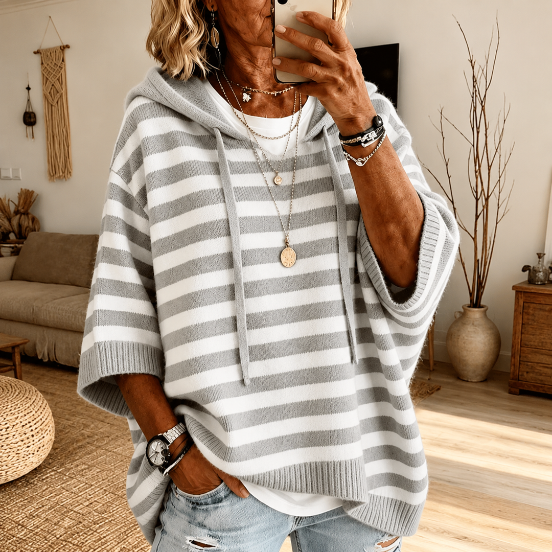 Céline | Stripete poncho-genser med hette i grå