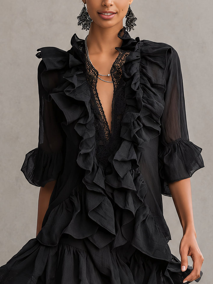Anaïs | Svart mini-kjole i chiffon med volanger