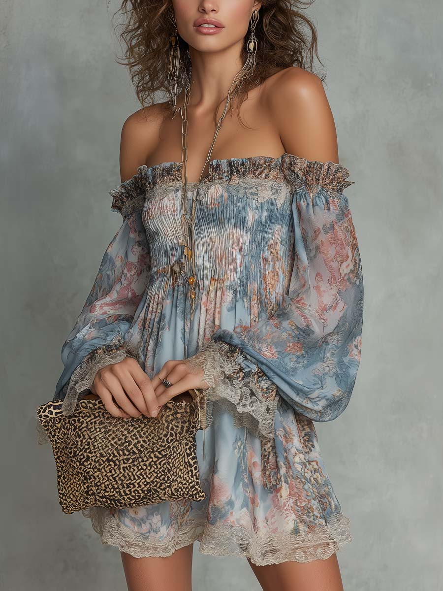 Romane | Rynket mini-kjole i chiffon med bare skuldre og romantiske blomster